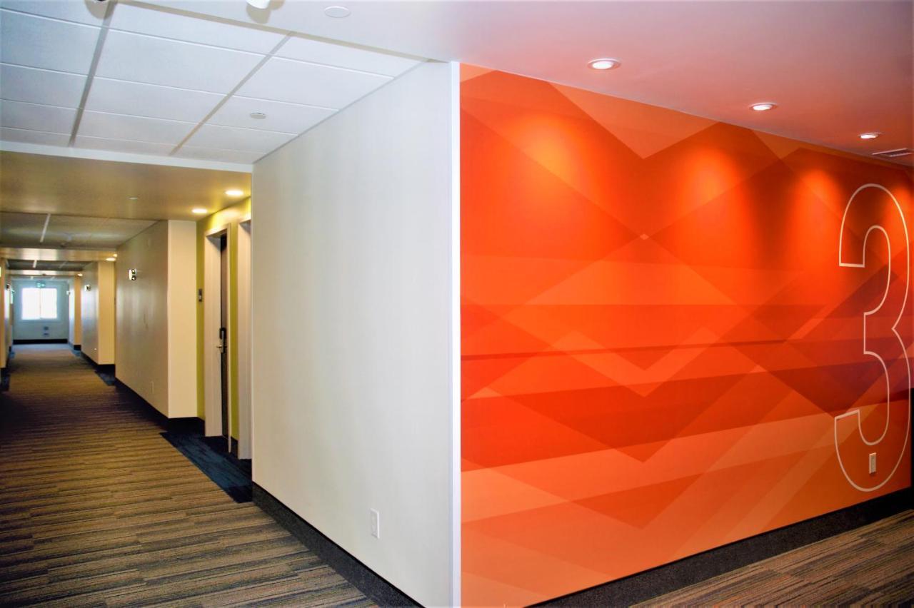 Holiday Inn Express & Suites - Edmonton Sw - Windermere By Ihg Buitenkant foto