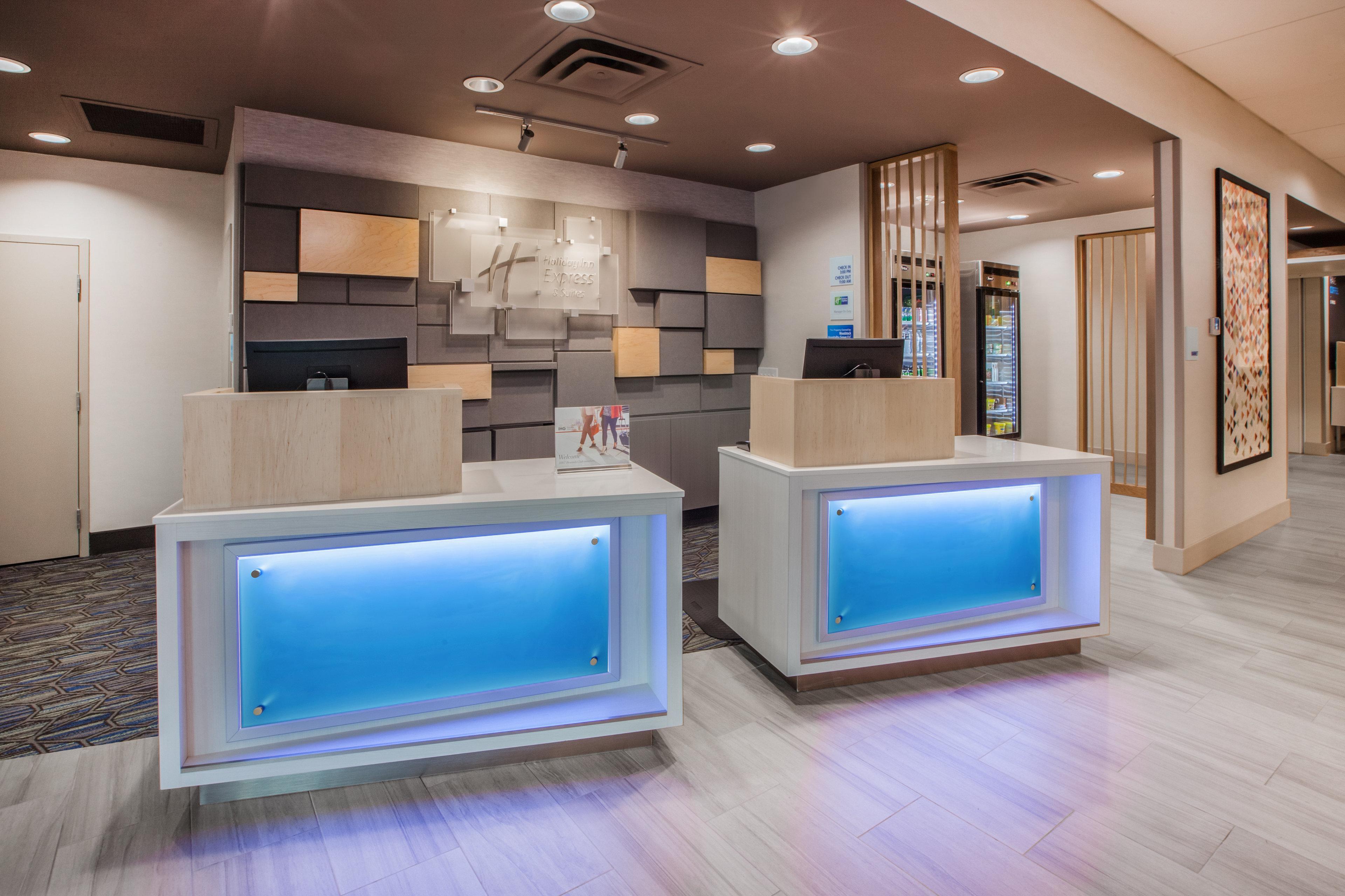 Holiday Inn Express & Suites - Edmonton Sw - Windermere By Ihg Buitenkant foto