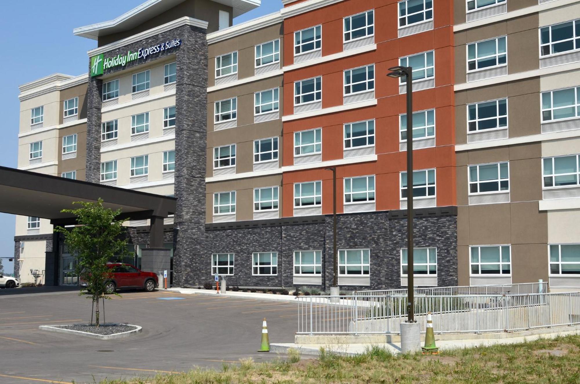 Holiday Inn Express & Suites - Edmonton Sw - Windermere By Ihg Buitenkant foto