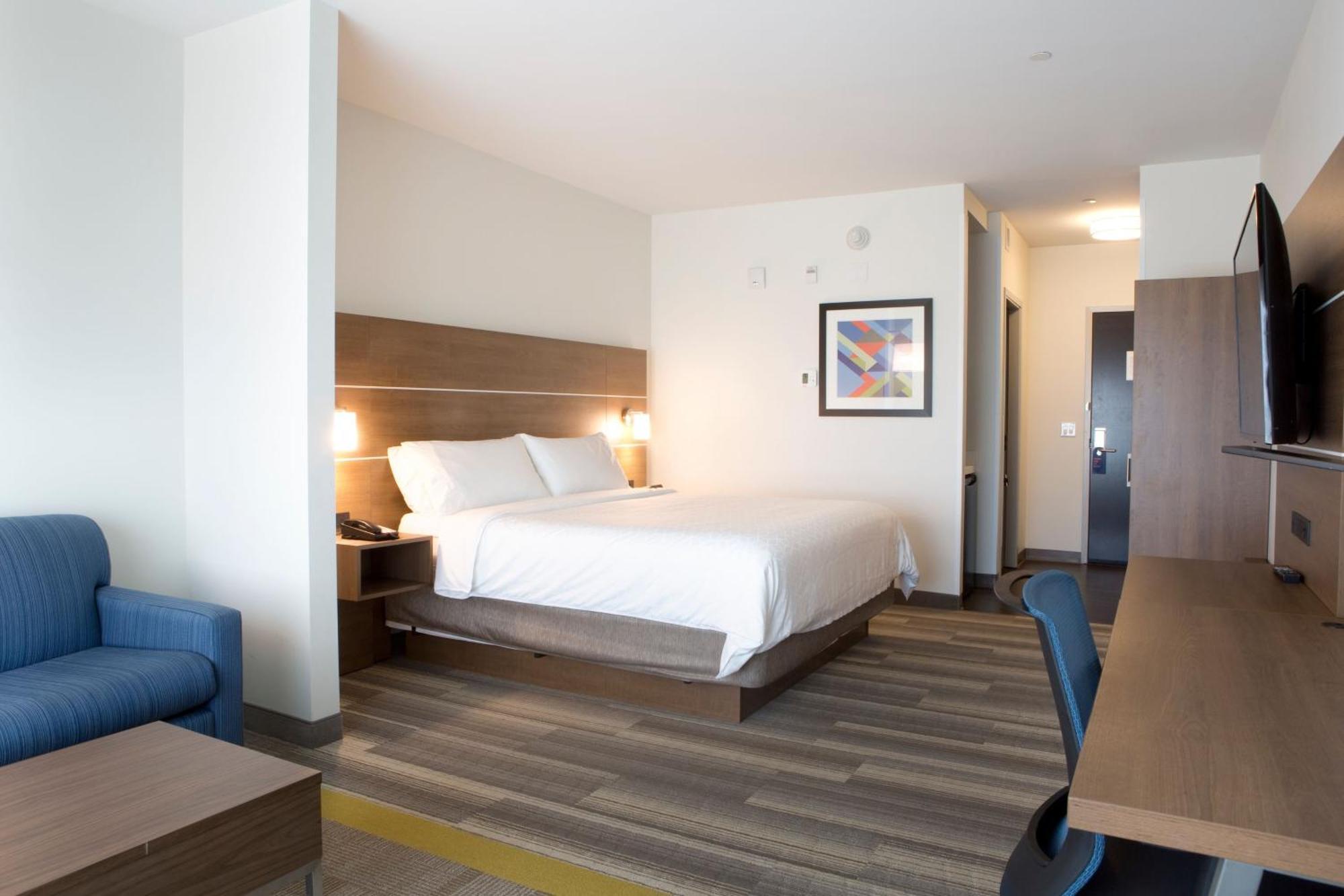 Holiday Inn Express & Suites - Edmonton Sw - Windermere By Ihg Buitenkant foto
