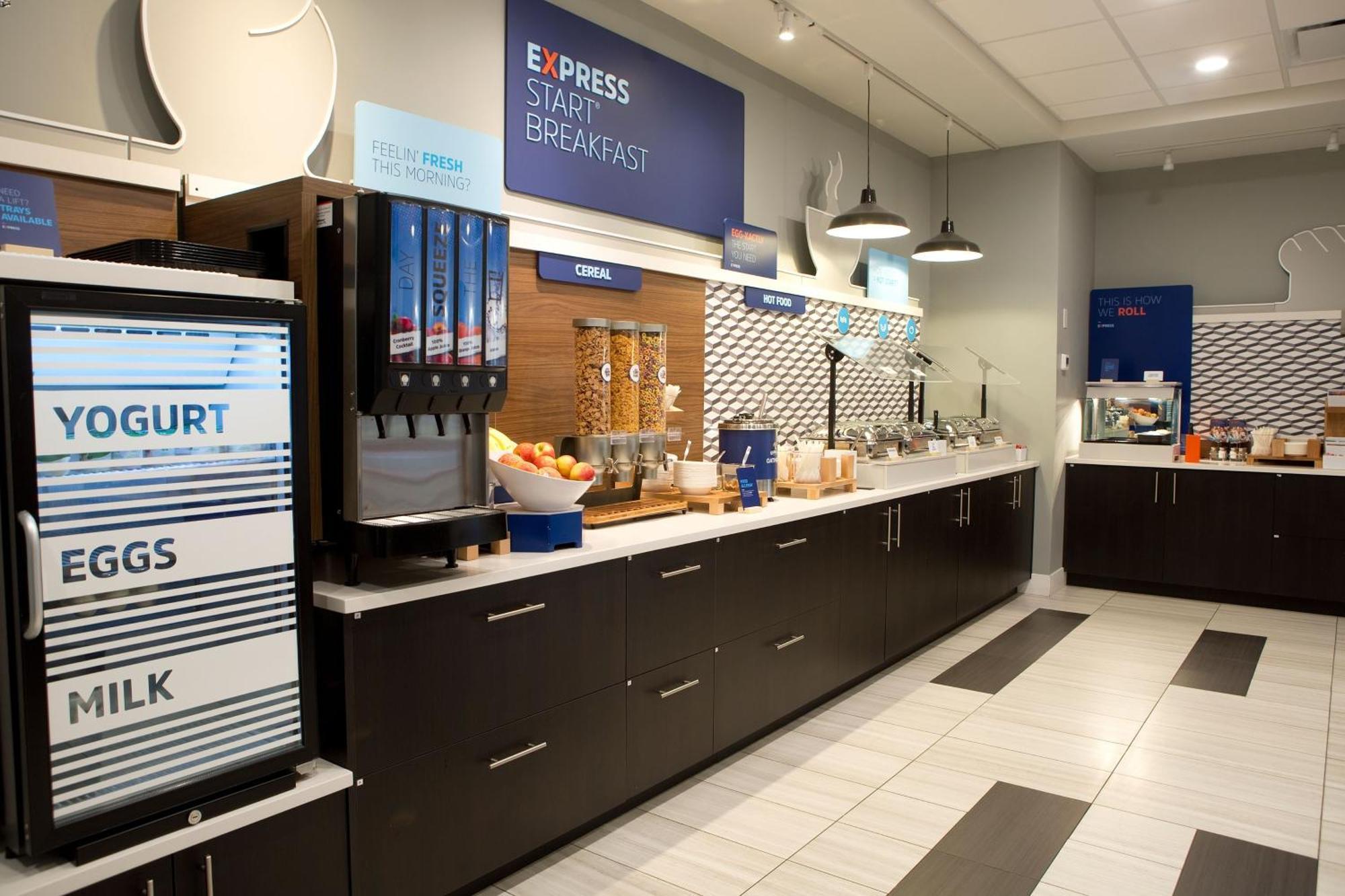 Holiday Inn Express & Suites - Edmonton Sw - Windermere By Ihg Buitenkant foto